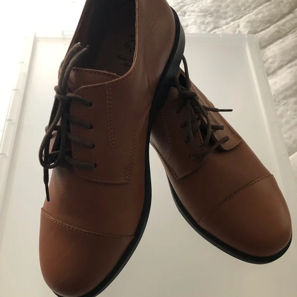 NWT Brooks Brothers Lace Up Dress Shoes